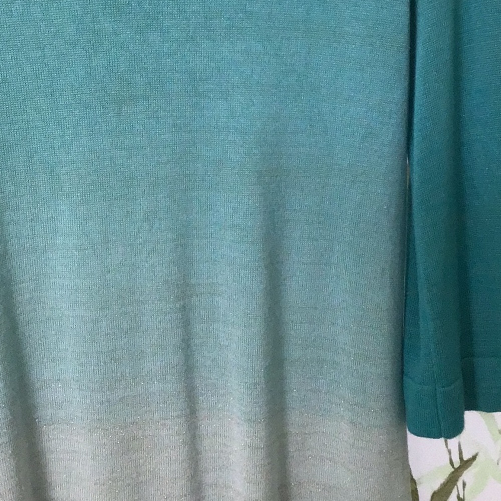 Chico’s stylish shades of Teal Ombre Sweater with 3 quarter sleeves. Sz 1 (8-10) - Picture 6 of 10